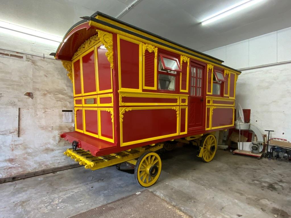 car towable gypsy wagon