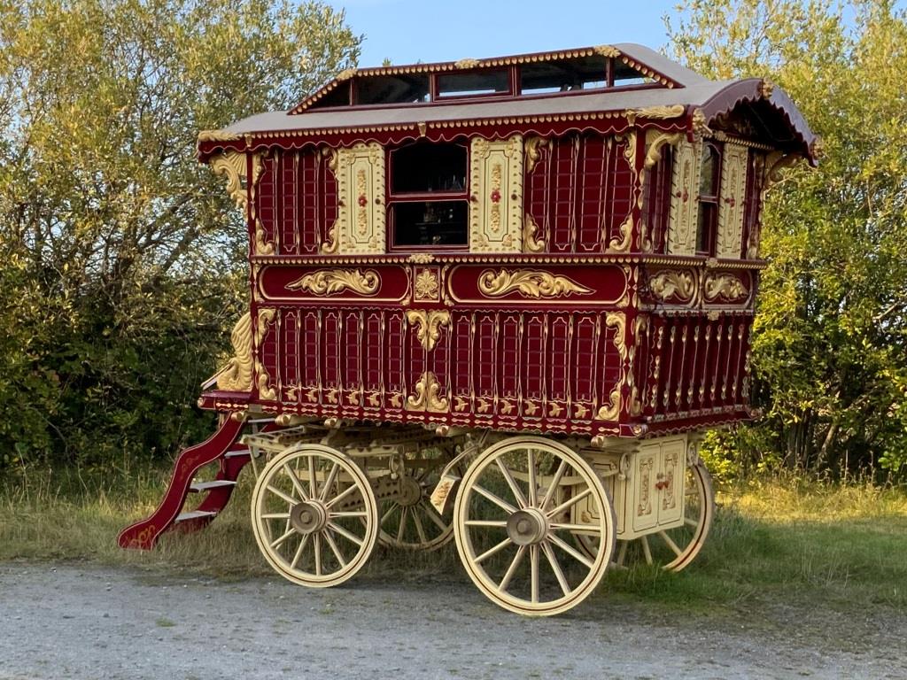 car towable gypsy wagon